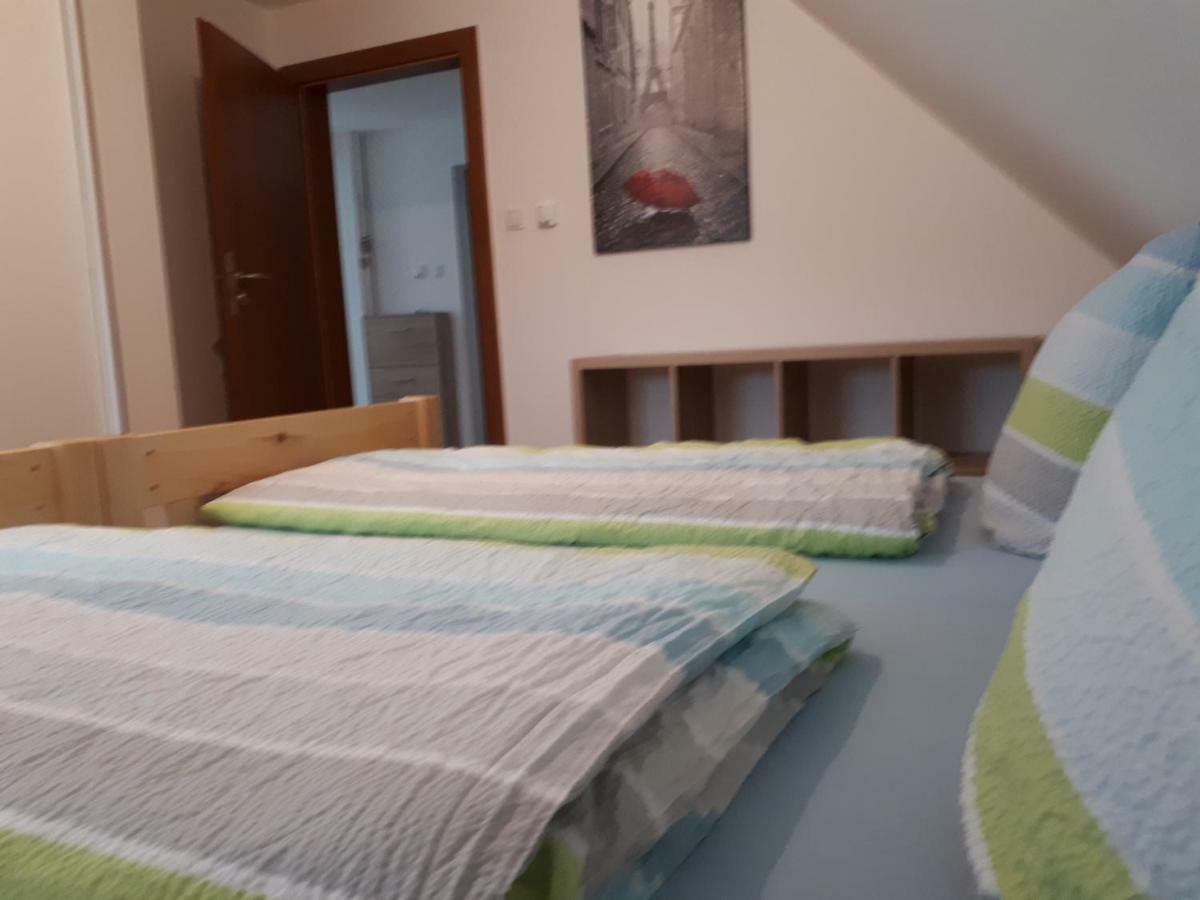 Sarah Klein Aber Fein Apartman Wellesweiler Kültér fotó